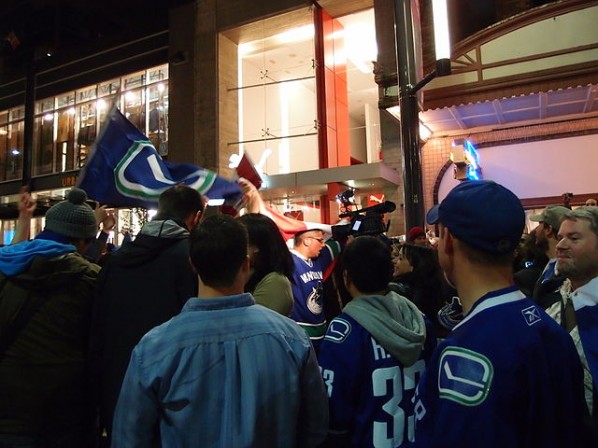 Canucks fans