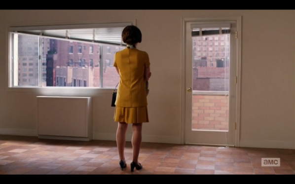 Peggy, independent in her element (and her power color!). Screenshot by Sharon Weissburg.