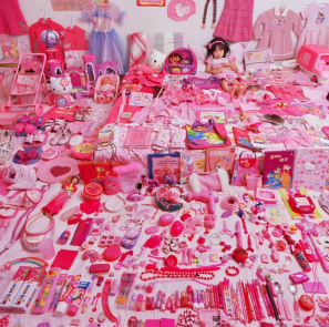 SeoWoo and Her Pink Things JeongMee Yoon 2006 Photograph © Museum of Fine Arts, Boston and Jenkins Johnson Gallery
